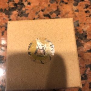 Jewelry sale hub ring